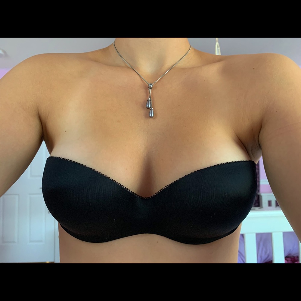 Strapless push up bra.